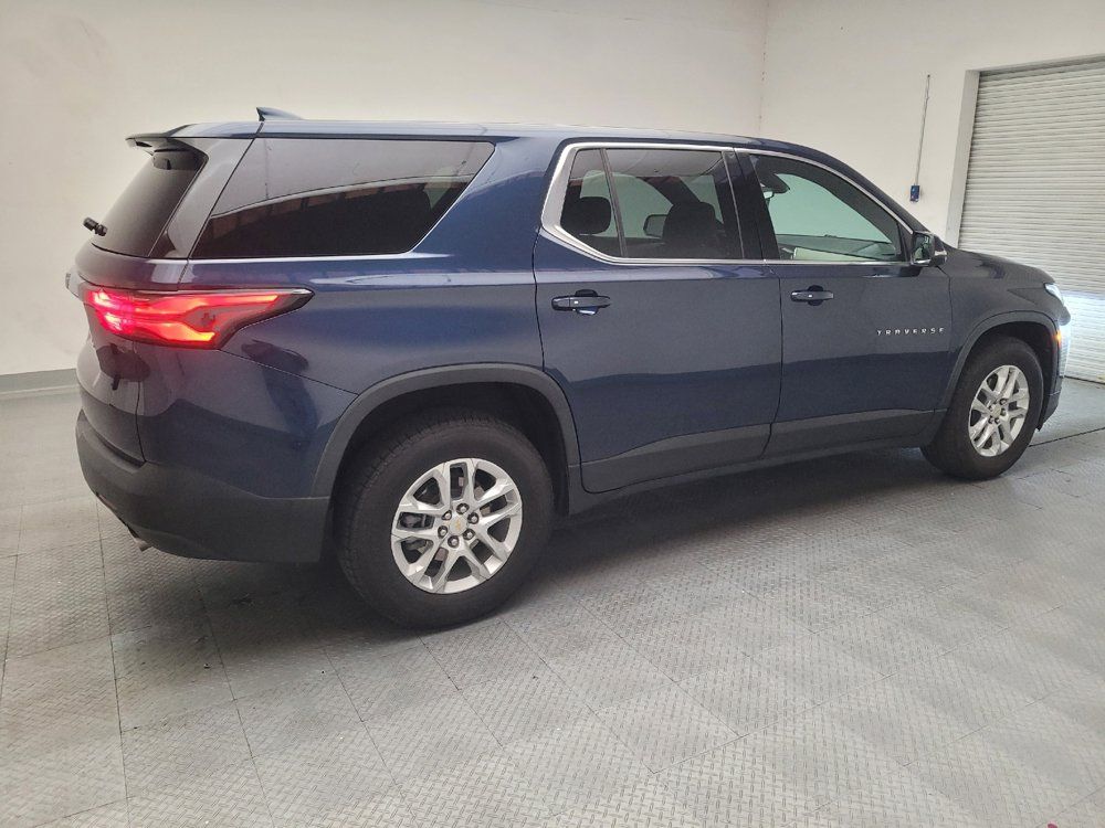 Used 2022 Chevrolet Traverse LS FWD image 10