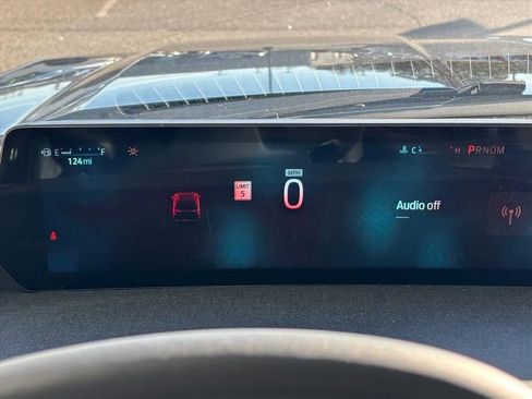 Used 2025 Ford Expedition Max Active image 18