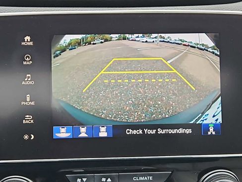 Used 2018 Honda CR-V Touring image 24