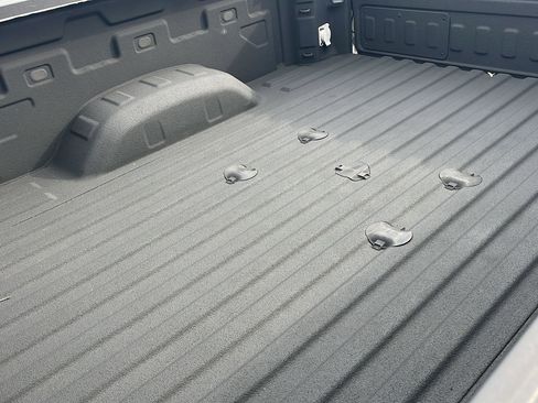 Used 2022 Chevrolet Silverado 2500 LTZ w/ LTZ Plus Package image 23