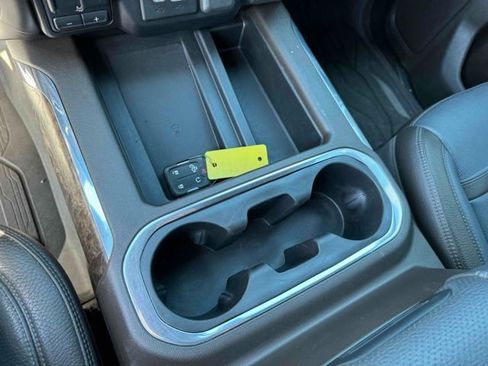 Used 2020 GMC Sierra 3500 Denali w/ Denali Ultimate Package image 29