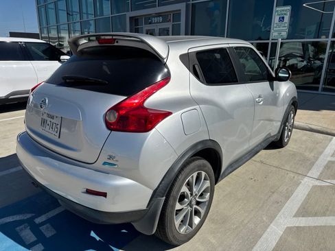 Used 2013 Nissan Juke SL w/ Sport Pkg FWD image 4