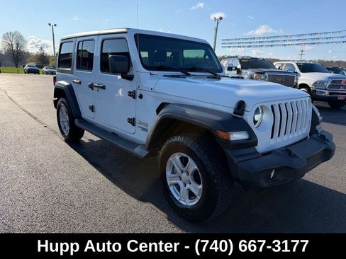 Used 2021 Jeep Wrangler Unlimited Sport AWD/4WD image 3
