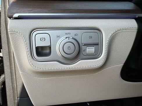 New 2025 Mercedes-Benz GLE 450 4MATIC image 35