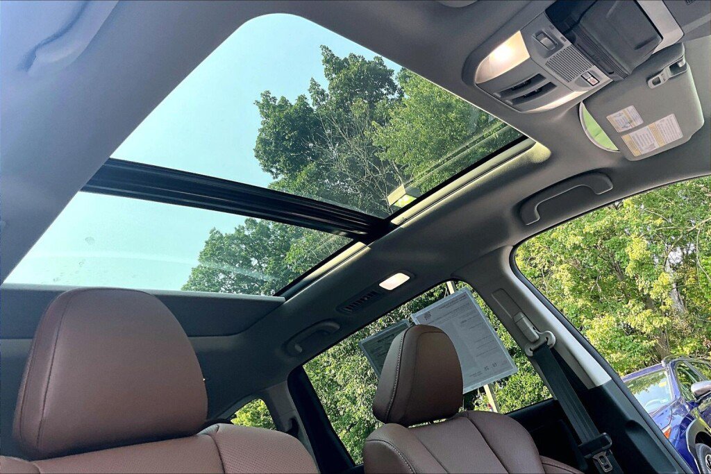 Certified 2026 Subaru Ascent Touring AWD/4WD image 12