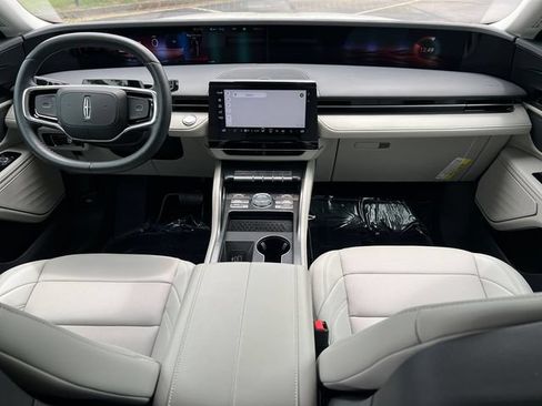 New 2026 Lincoln Nautilus Premier AWD/4WD image 22