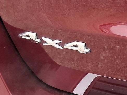 Certified 2016 Jeep Grand Cherokee Summit w/ Skid Plate Group image 33