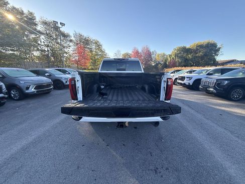 Used 2024 GMC Sierra 2500 Denali w/ Denali Reserve Package image 33