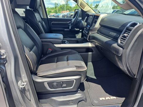 Used 2019 RAM 1500 Laramie AWD/4WD image 31