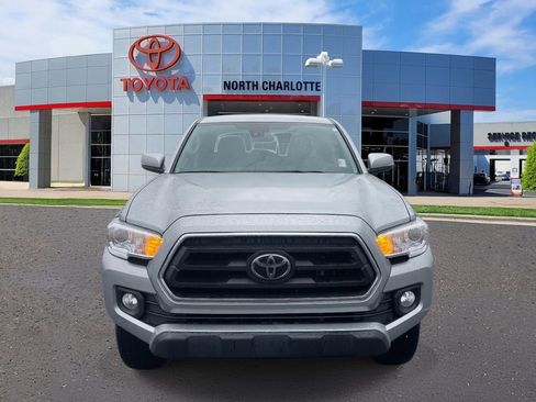 Used 2022 Toyota Tacoma SR5 image 5