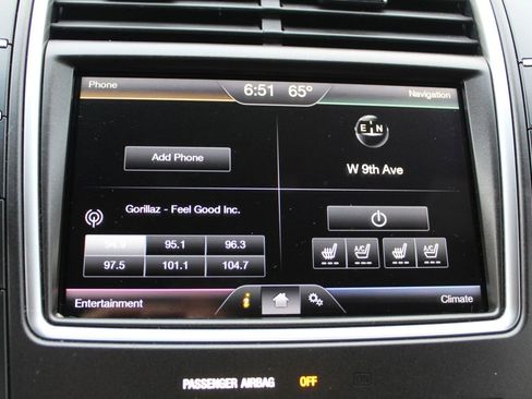 Used 2016 Lincoln MKX Reserve w/ Technology Package AWD/4WD image 18