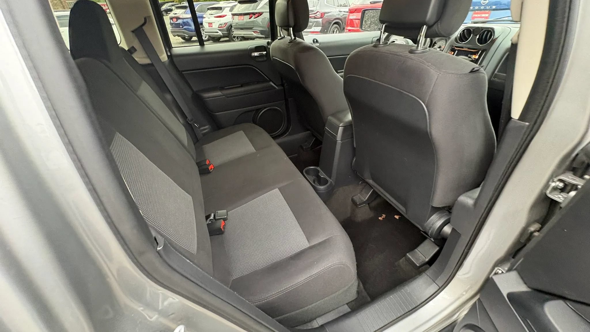 Used 2015 Jeep Patriot Sport w/ Power Value Group AWD/4WD image 29