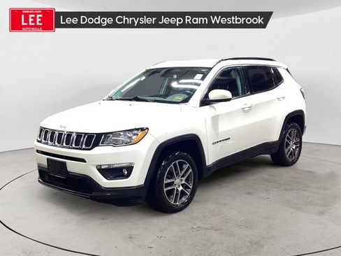 Used 2019 Jeep Compass Latitude w/ Cold Weather Group image 1