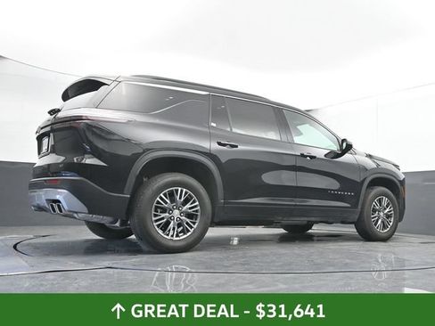 Used 2024 Chevrolet Traverse LT FWD image 48