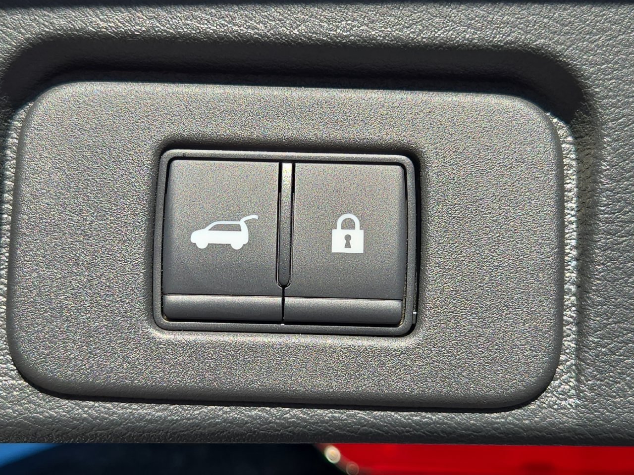 Certified 2025 Nissan Rogue Platinum w/ Tech Package AWD/4WD image 13