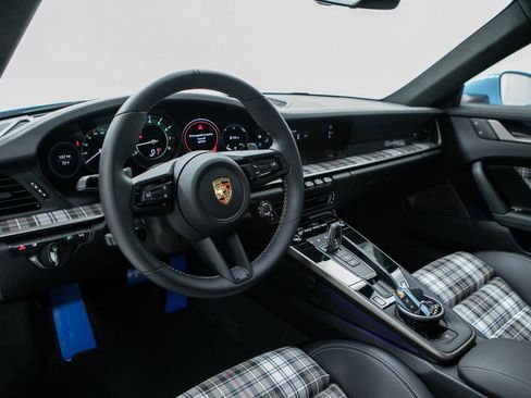 Used 2025 Porsche 911 Turbo S image 4