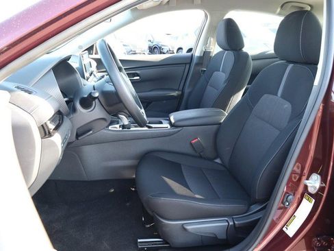 New 2025 Nissan Sentra SV image 8