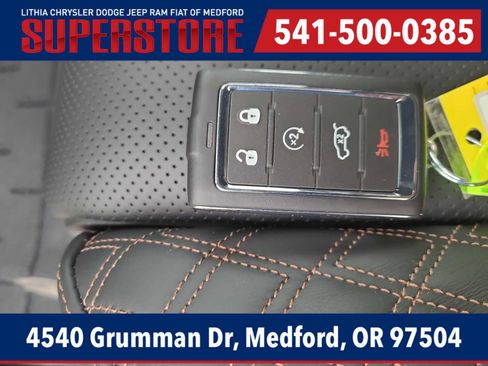 New 2026 Jeep Grand Cherokee Summit AWD/4WD image 28