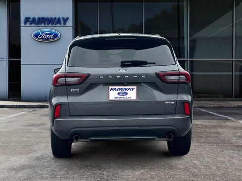 Used 2023 Ford Escape ST-Line image 5