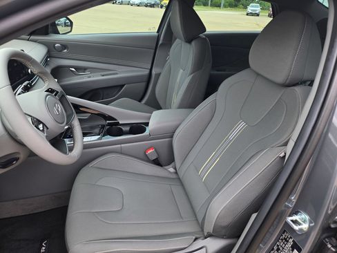 New 2026 Hyundai Elantra SEL Sport Premium w/ Cargo Package FWD image 16