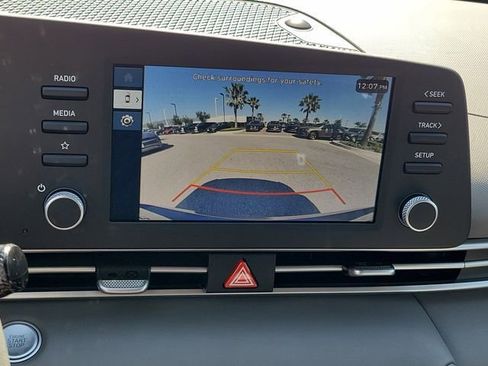 New 2026 Hyundai Elantra Blue FWD image 12