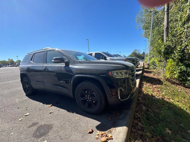 Used 2023 GMC Acadia AT4 w/ Preferred Package AWD/4WD image 5