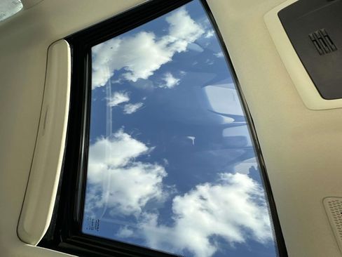 New 2025 Lexus ES 350 w/ Premium Package image 25