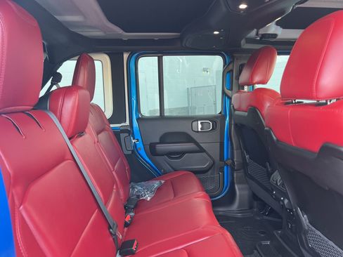 Used 2024 Jeep Wrangler Unlimited Rubicon 392 image 22