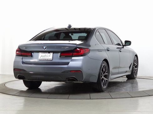 Used 2021 BMW 540i xDrive w/ M Sport Package image 10