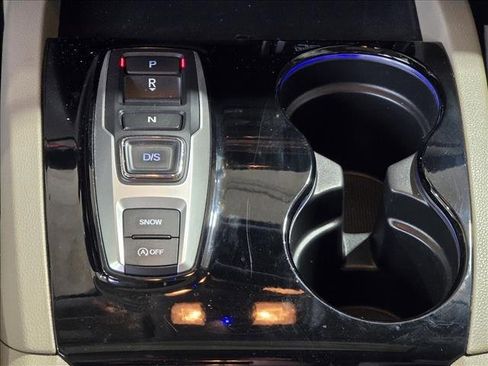 Used 2017 Honda Pilot Touring image 21