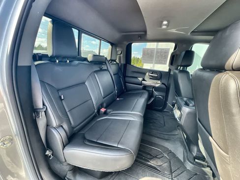 Used 2019 Chevrolet Silverado 1500 LTZ w/ LTZ Premium Package image 28