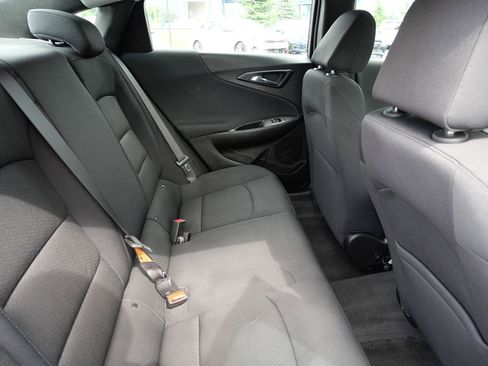 Used 2023 Chevrolet Malibu LS FWD image 30