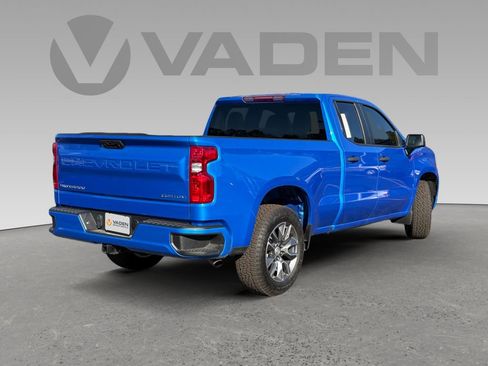 Used 2025 Chevrolet Silverado 1500 Custom image 19