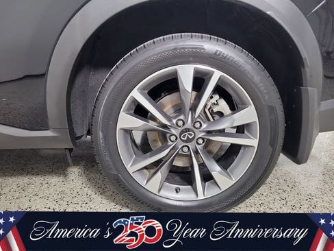 Certified 2025 INFINITI QX60 Luxe w/ Vision Package AWD/4WD image 7