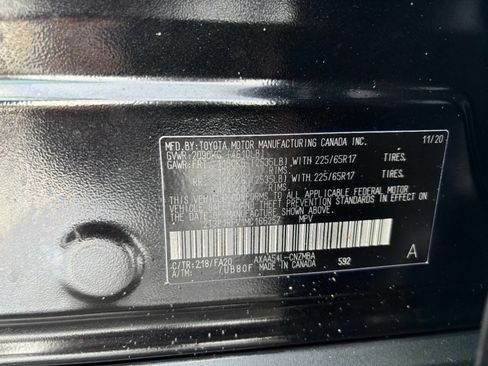 Used 2021 Toyota RAV4 XLE image 35