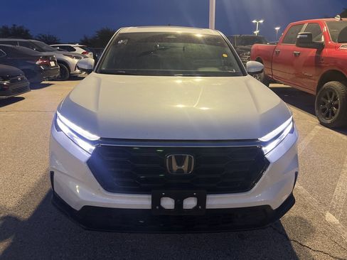 Used 2025 Honda CR-V EX-L image 2