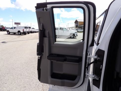 Used 2020 Ford F250 XL RWD image 35