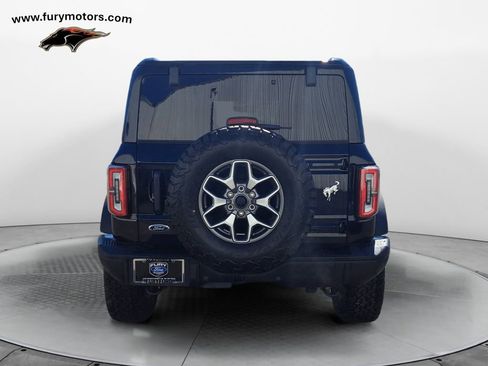 Used 2025 Ford Bronco Badlands image 4