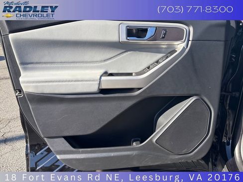Used 2022 Ford Explorer XLT w/ Equipment Group 202A image 14