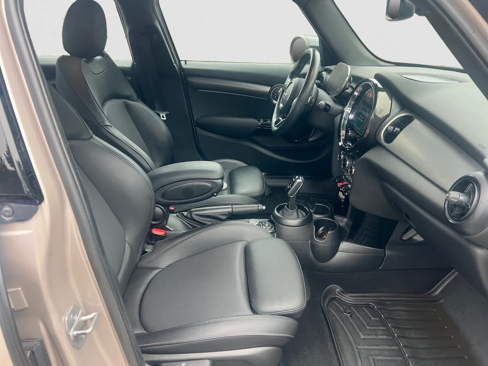 Used 2022 MINI Cooper S w/ Premium Package FWD image 15