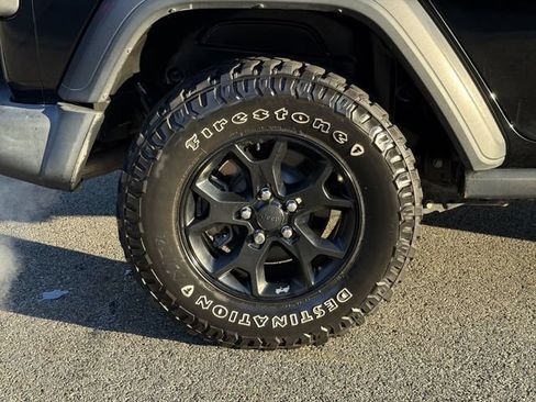 Used 2020 Jeep Wrangler Unlimited Sport AWD/4WD image 12