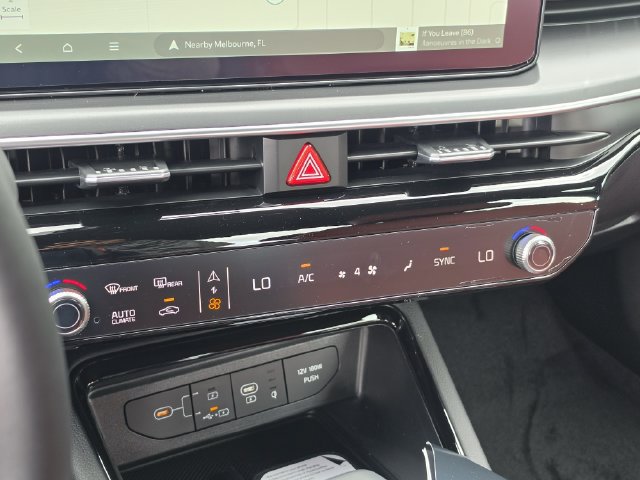 New 2027 Kia K5 GT-Line w/ GT-Line Premium Package FWD image 25