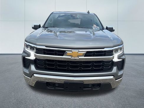 Used 2023 Chevrolet Silverado 1500 LT AWD/4WD image 6