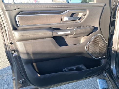 Used 2021 RAM 1500 Laramie w/ Sport Appearance Package image 8