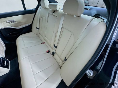 Used 2021 BMW 330i xDrive Sedan w/ Driving Assistance Package AWD/4WD image 25