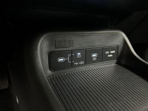 Used 2025 Hyundai Kona SEL image 34