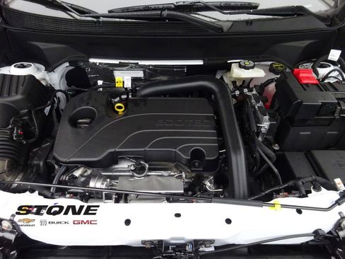 New 2026 Chevrolet Equinox LT image 11