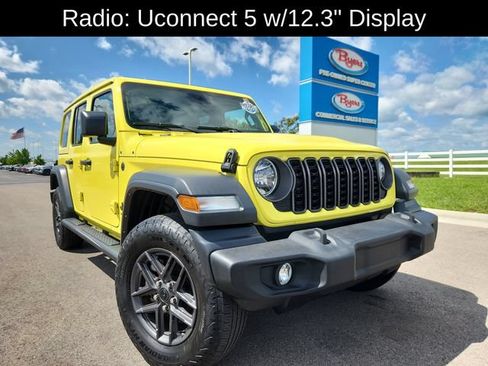 Used 2024 Jeep Wrangler Unlimited Sport AWD/4WD image 14