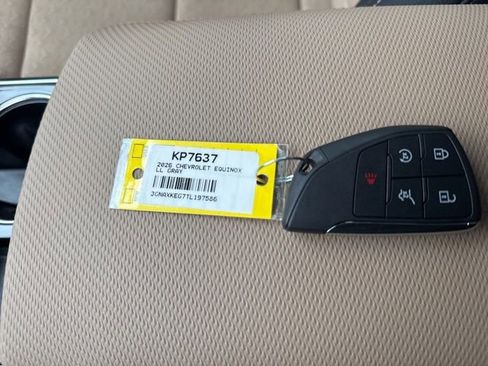 Certified 2026 Chevrolet Equinox ACTIV w/ Convenience Package III FWD image 27