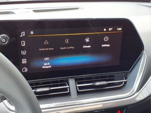 New 2026 Chevrolet Trax ACTIV w/ Sunroof Package image 18